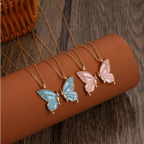 2pcs Geometric Butterfly Necklace Set