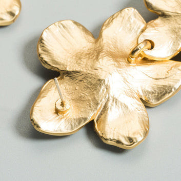 Golden Flower Earrings - Elegant Statement Jewelry