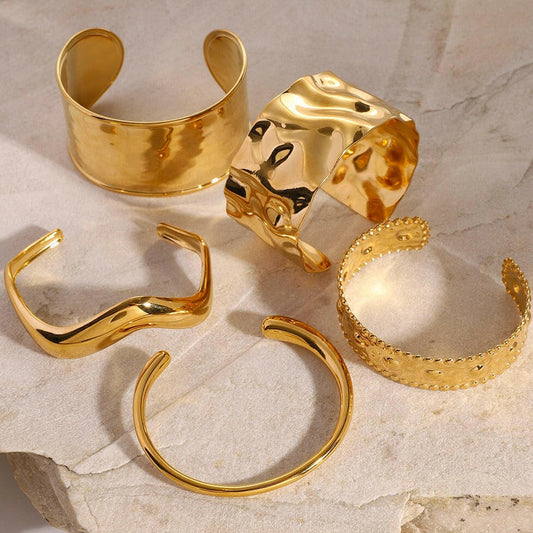 18K Gold Geometric Wide Surface Textured Bracelet