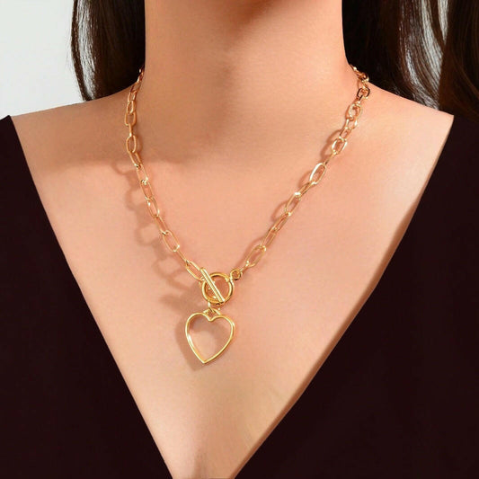 Retro Hip Hop Heart Buckle Love Necklace